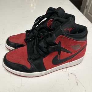 Men’s Nike Jordan 1 Mid- Black & Red- Size US 11